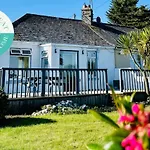 Wavecrest By Trident Homes Holiday home